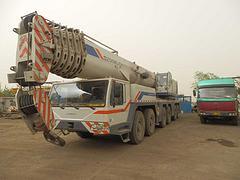 蘭州金泓大型設(shè)備吊裝公司 專業(yè)廠家推薦，質(zhì)量卓越的吊車銷售與履帶吊車租賃